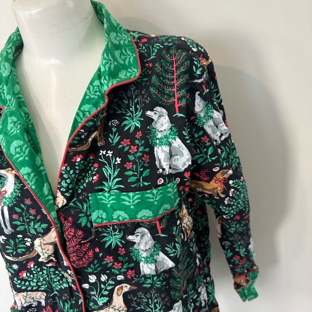 Printfresh Green Pajama Top with Whimsical Holiday Print S - Picture 3 of 6